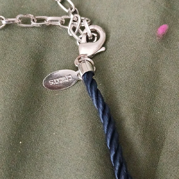 Womens Blue and White Chunky Beaded Rope Necklace NWOT - Picture 2 of 3